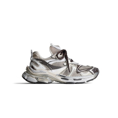 발렌시아가 러너 2.0 스니커즈 브라운