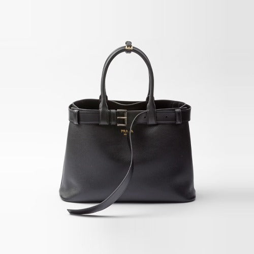 프라다 벨트가 달린 버클 라지 가죽 핸드백 블랙 1BA416 (한효주 착용)