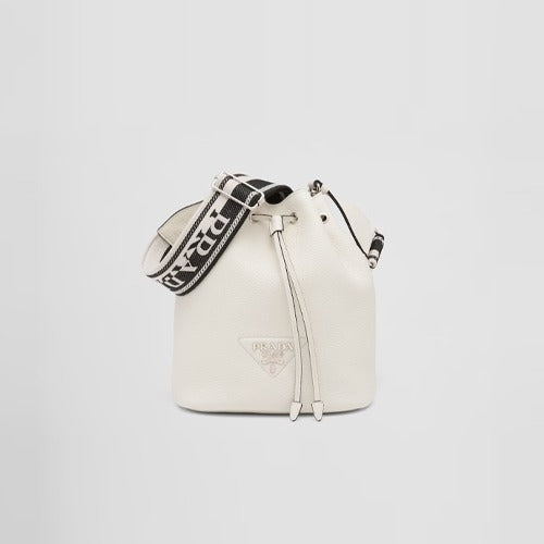 프라다 비텔로 다이노 가죽 버킷백 화이트 1BE060