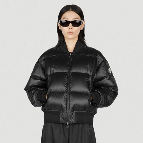 몽클레어 메를랏 숏 다운 패딩 보머 자켓 블랙