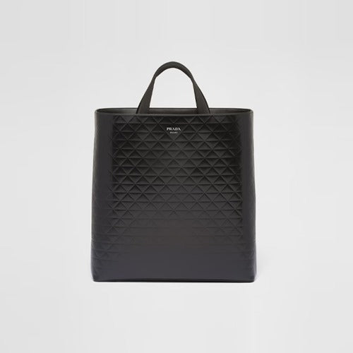 프라다 브러시드 가죽 토트백 블랙 2VG113