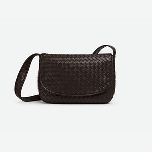 보테가베네타 베네토 플랩 메신저 백 폰단트