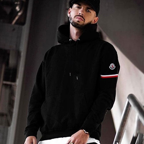 [국내배송/당일출고] 몽클레어 암밴드 로고 후드티 블랙