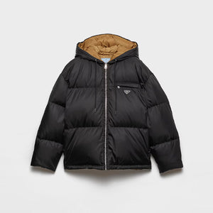 프라다 리나일론 다운 재킷 블랙 29B408