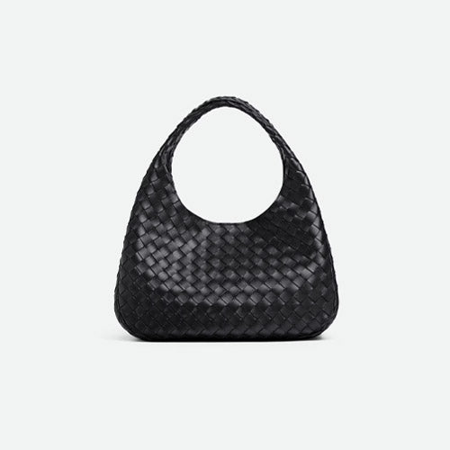 보테가베네타 캄파나 미디움 백 블랙 (이보영,이나영,정채연 착용)