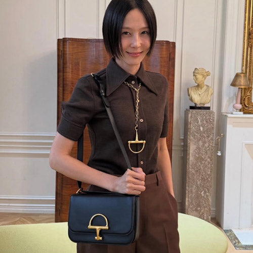 구찌 시에나 스몰 숄더백 블랙 ‎846705 (김나영 착용)