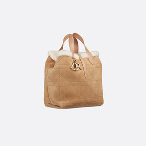 디올 알프스 뚜주흐 버티컬 미디움 숄더백 베이지