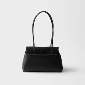 프라다 패시지 미디엄 가죽 백 블랙 1BA495