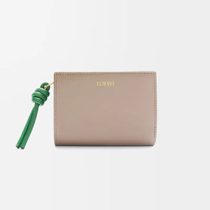 로에베 노트 컴팩트 지갑 베이지/그린