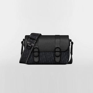 디올 데일리 미니 플랩 스트랩백 블랙