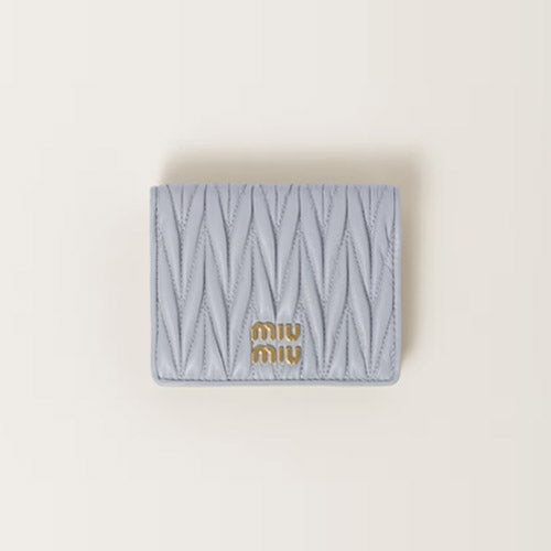미우미우 마테라쎄 나파 가죽 반지갑 펄 그레이 5MV204