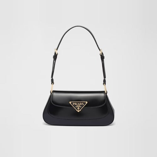 프라다 브러시드 가죽 숄더백 블랙 1BD345