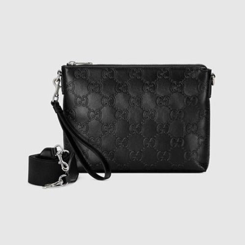 구찌 GG 엠보스 미디엄 메신저백