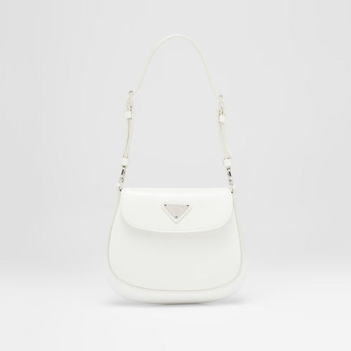 프라다 클레오 브러시드 가죽 미니백 화이트 1BH188 (산다라박,환승연애 나언 착용)