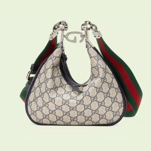 구찌 아따슈 숄더백 블루 수프림 스몰/라지 (뉴진스 하니 착용)