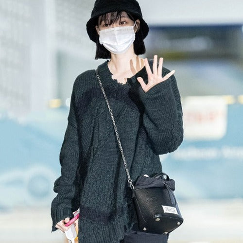 메종마르지엘라 5AC 체인 버킷백 블랙 (윈터 착용)
