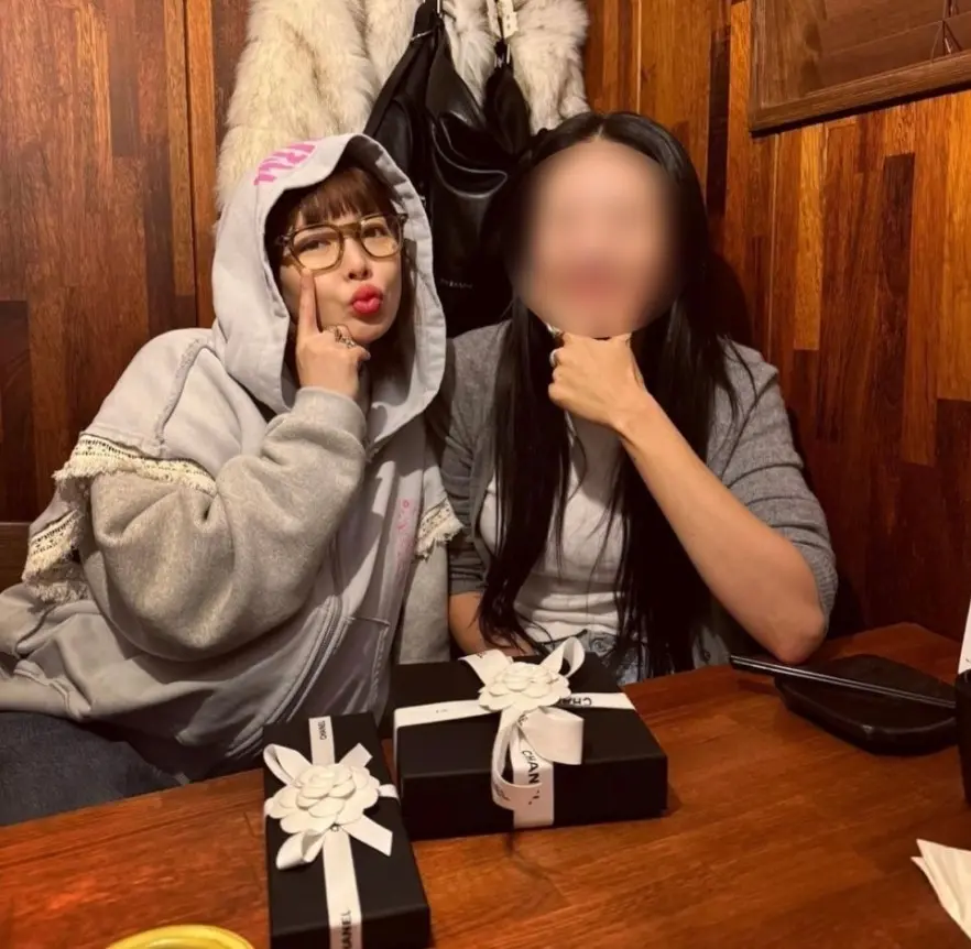 [국내배송] 크롬하츠 처프처프 안경 블랙 정품·착용 참고 이미지