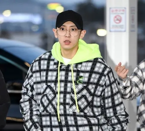 구찌 GG0396O 안경 실버 참고자료